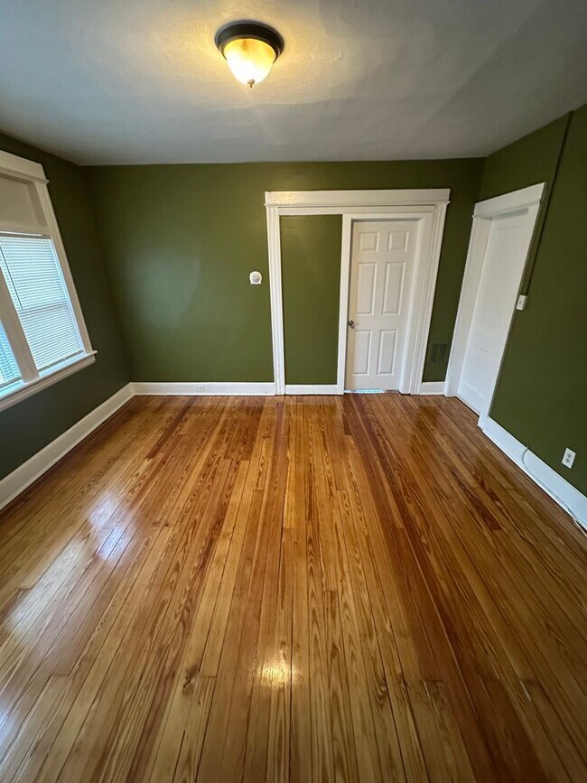 Building Photo - French St. 201-203