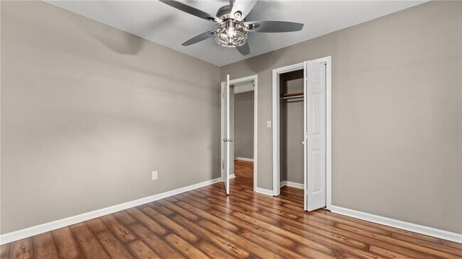 Building Photo - 3913 Hadley Farm Dr