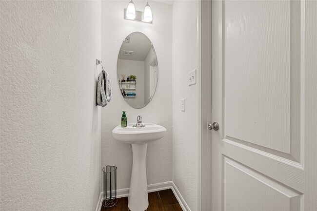 Building Photo - 5238 Tall Tower St