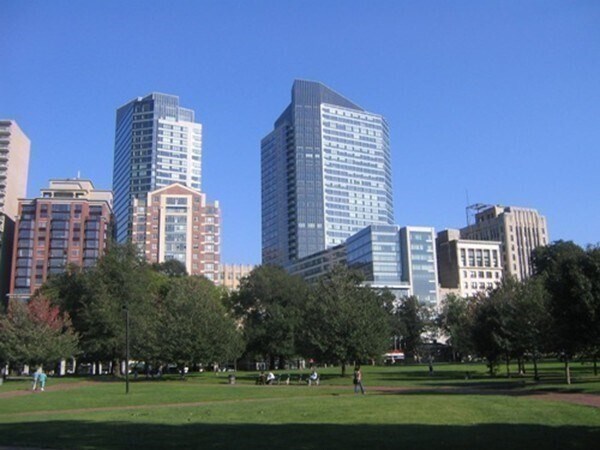 Building Photo - 1 Avery St