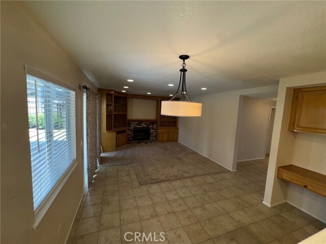 Building Photo - 39495 7 Oaks Dr