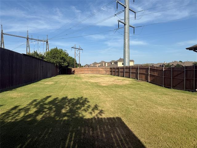 Building Photo - 2225 Windhaven Dr