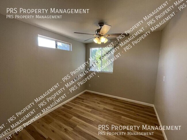 Building Photo - 3424 N Apache Cir