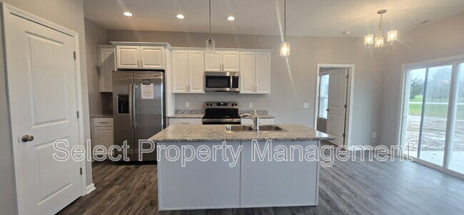 Building Photo - 8792 Elmont Cv