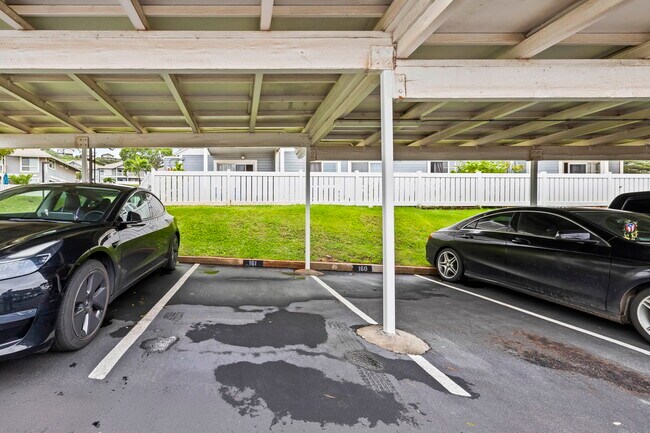 Building Photo - 92-1050-1050 Okaa St