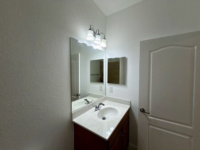 Building Photo - 9368 Via Murano Ct