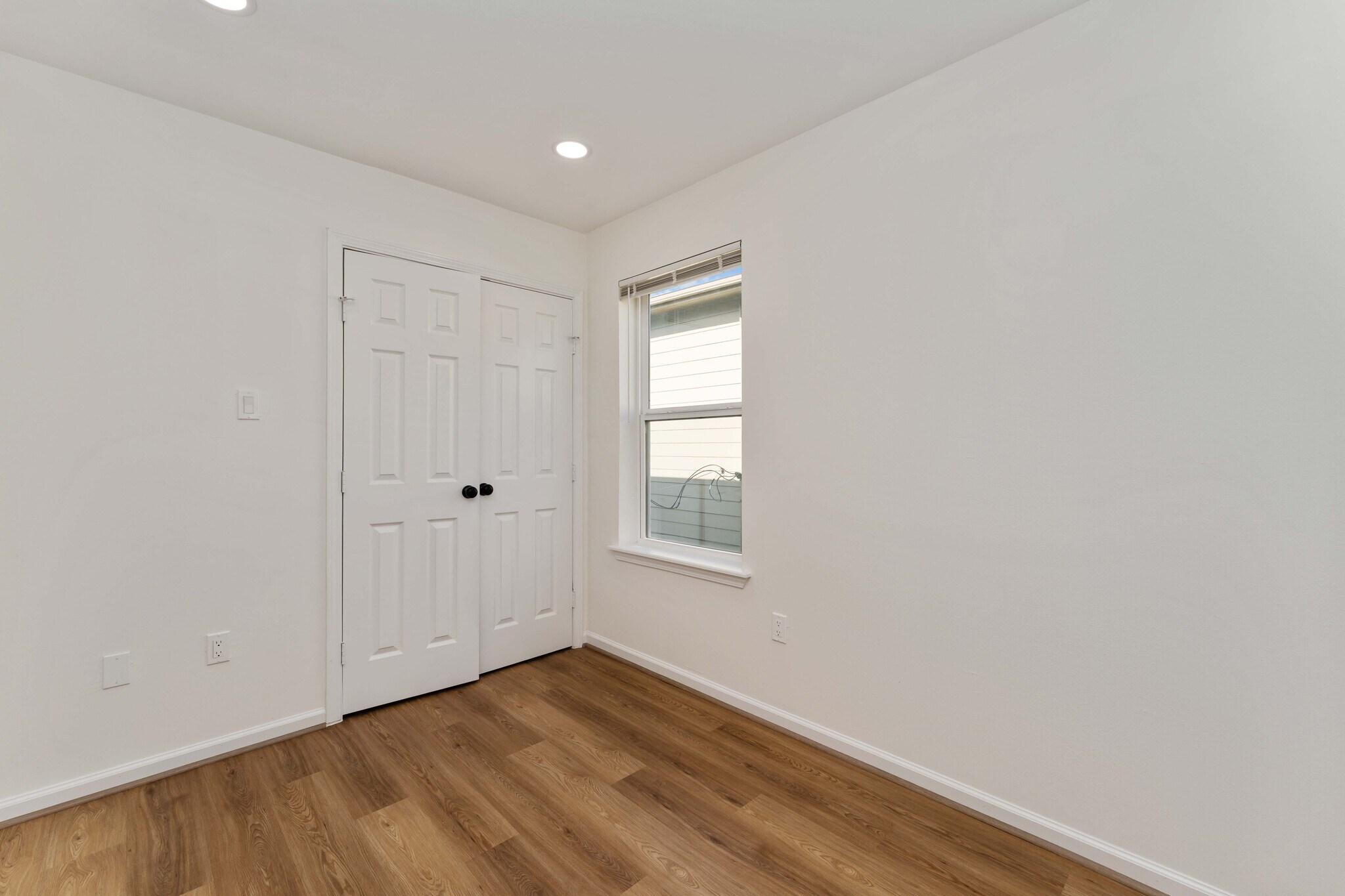 Bedroom 2 - 9915 Porto Rico Rd