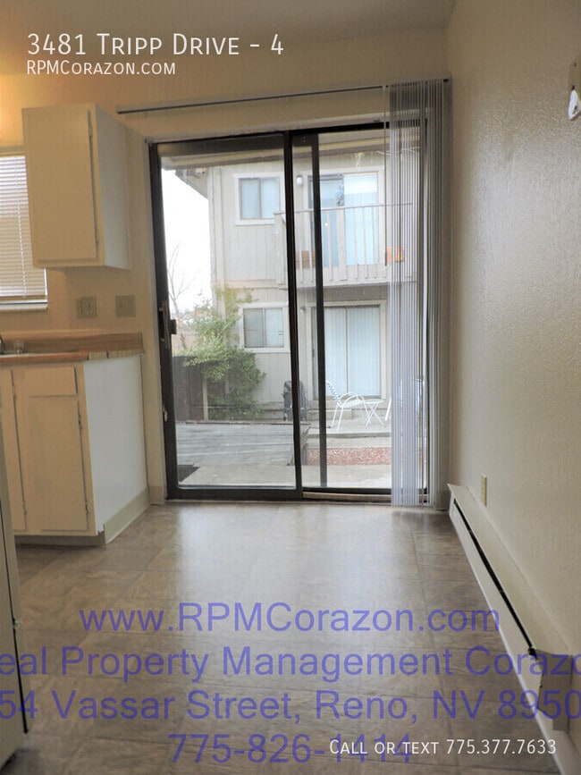 Building Photo - 3481 Tripp Dr