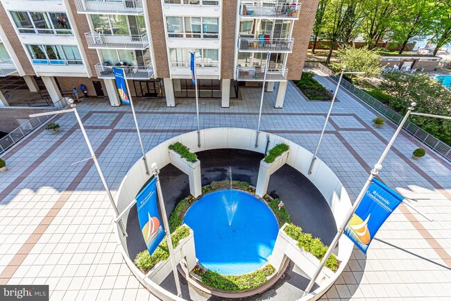 Building Photo - 1425 4th St SW