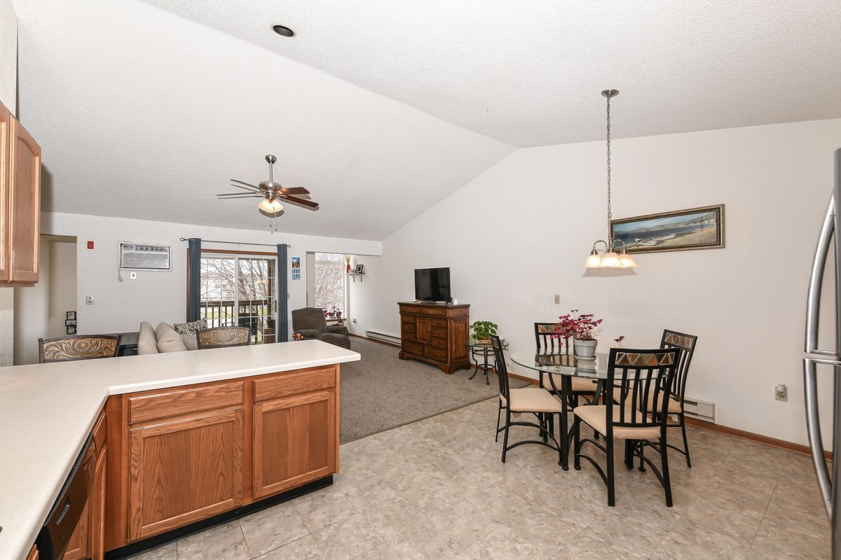 Building Photo - 505 Lawson School Rd