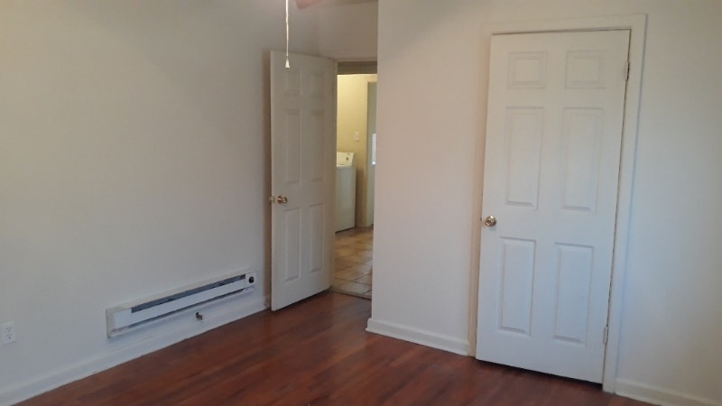 Building Photo - 801 27th St