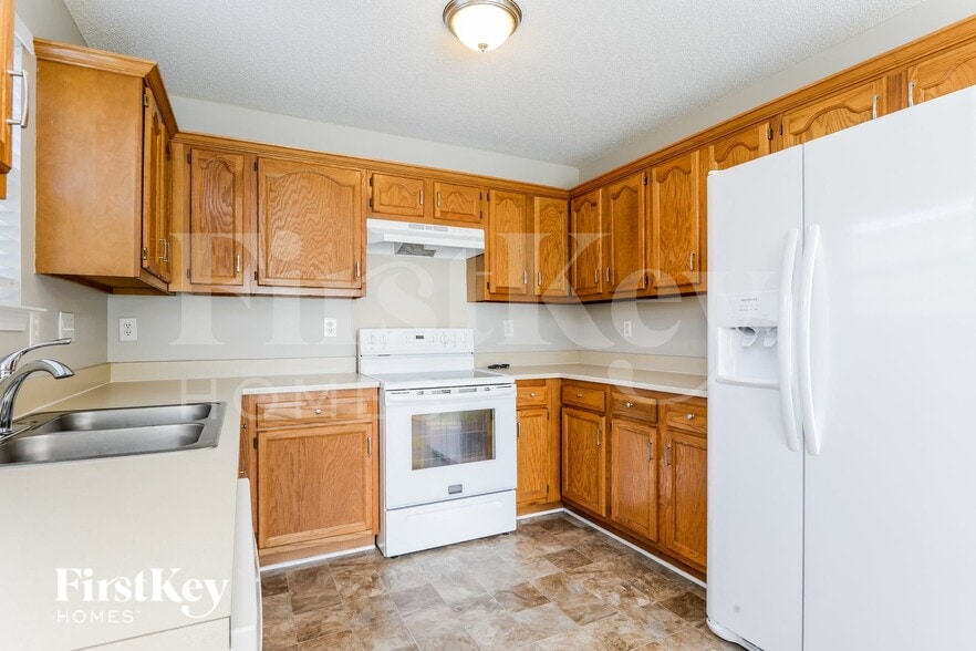 Building Photo - 12336 Autumn Blaze Dr