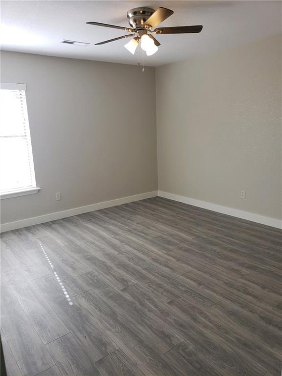 Building Photo - 4106 Watkins Ave