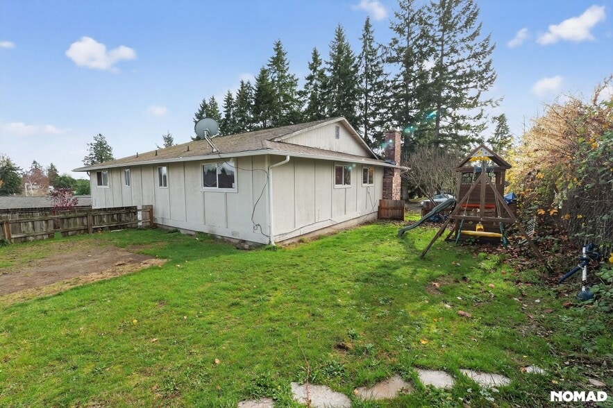 Building Photo - 1106 Walnut St