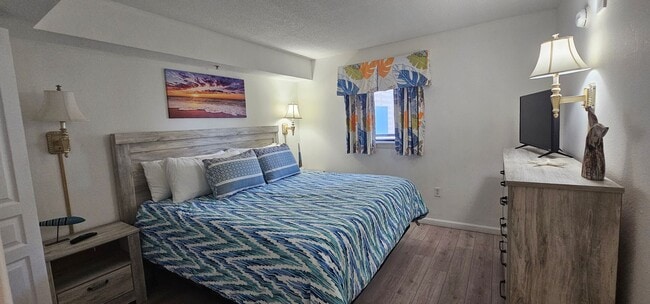 Building Photo - Beach Living at Its Finest – Fully Furnished 1BR/1BA Condo | All Utilities Included