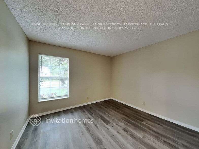 Building Photo - 9912 Cross Pine Ct