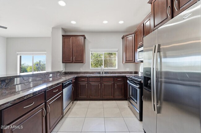 Building Photo - 5350 E Deer Valley Dr