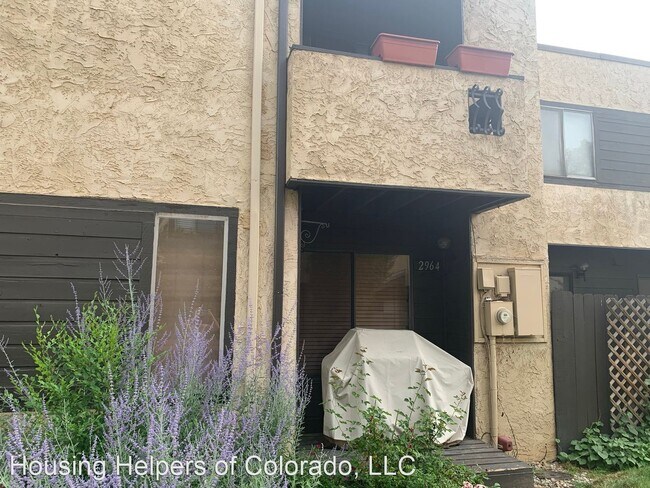 Building Photo - 3 br, 4 bath House - 2964 Shady Hollow W