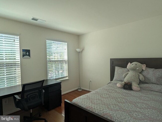 Building Photo - 1515 Idlewild Blvd