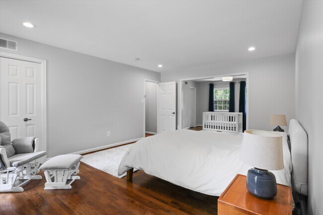 Building Photo - 4203 Maple Tree Ct
