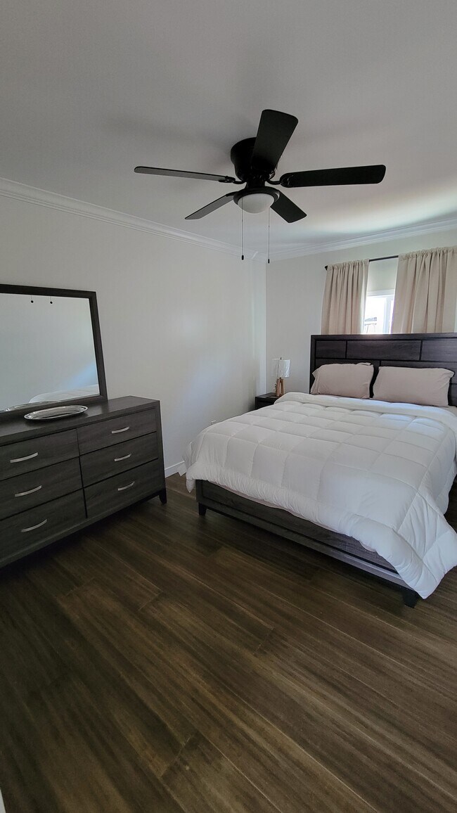 Building Photo - 3743 Pueblo Ave