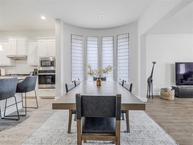 Building Photo - 2156 Knightsgate Rd