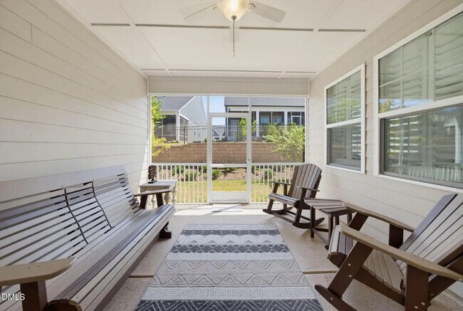 Building Photo - Lease OR Lease to Own