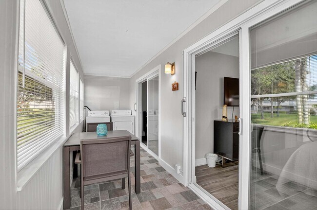 Building Photo - 360 Flanders Dr