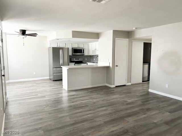 Building Photo - 8410 Eldora Ave