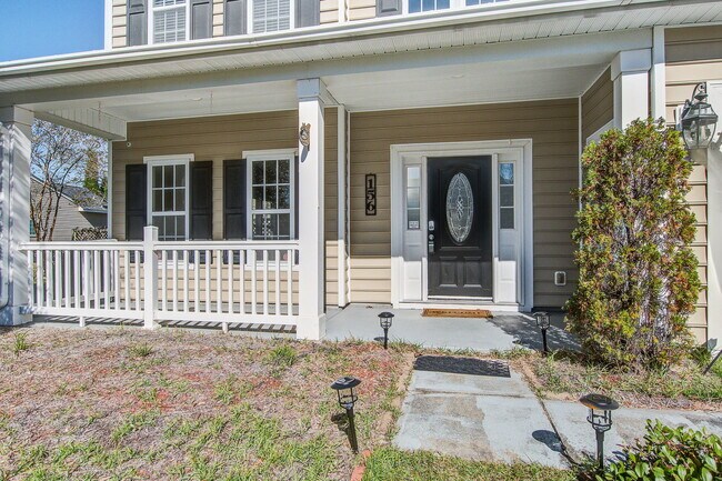 Building Photo - 156 Red Leaf Blvd