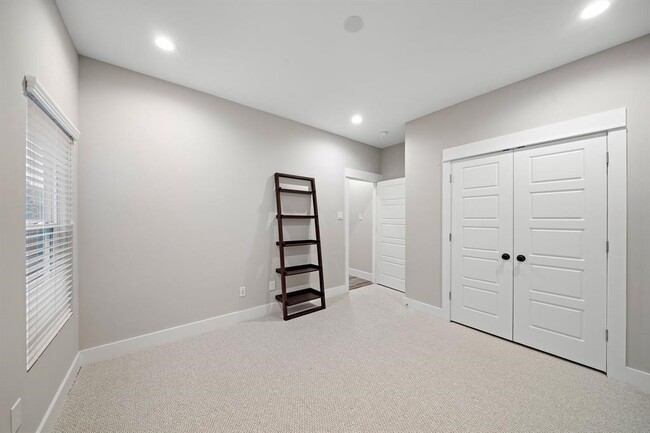 Building Photo - 7706 Kivu Ln