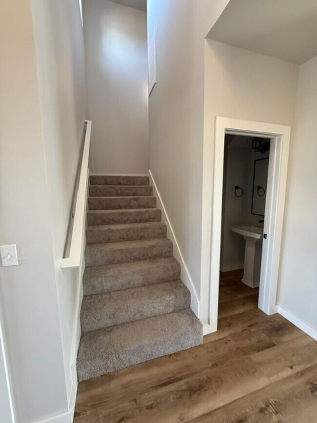 Building Photo - Beautiful  Home in Edmond