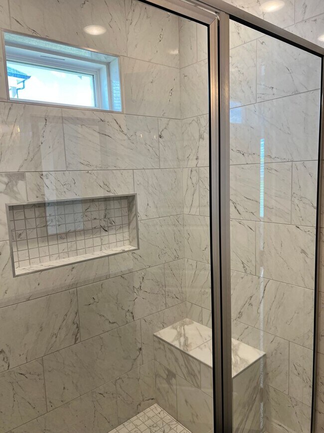 Building Photo - Brand New Three Bedroom in Cherry Acres