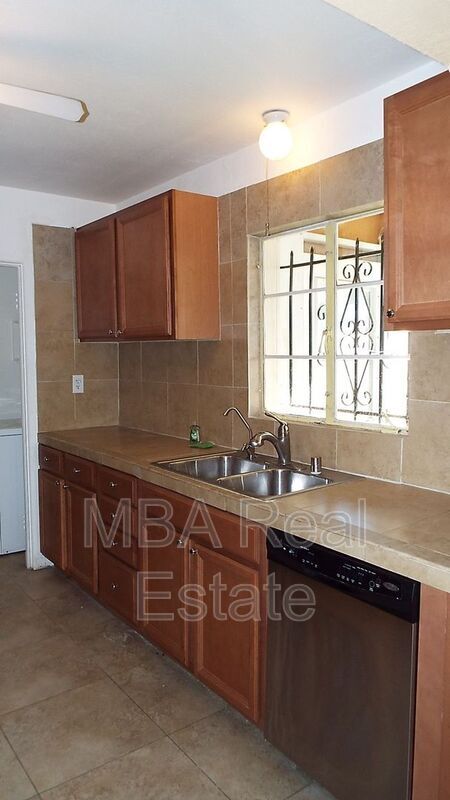 Building Photo - 4331 N 20th St