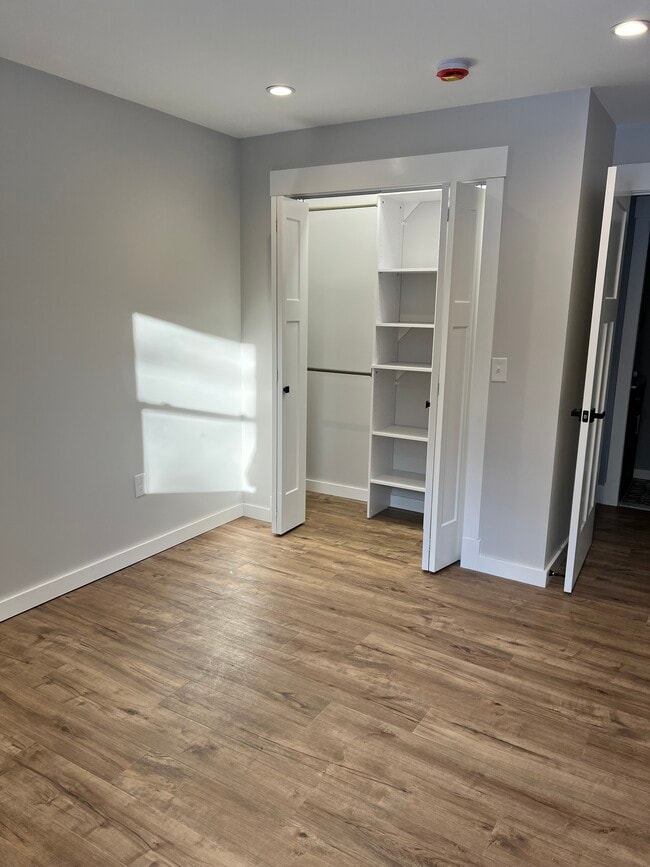 Building Photo - 4288 NY-50