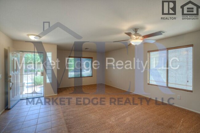 Building Photo - 3Bed/2Bath at Bell/Sarival! $199 MOVE-IN S...