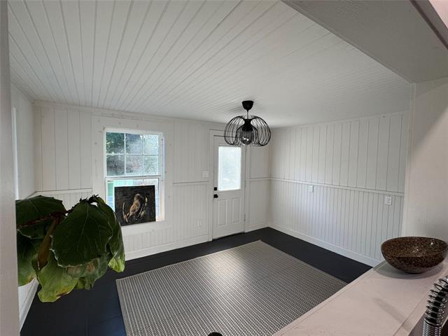 Building Photo - 722 S Prairieville St