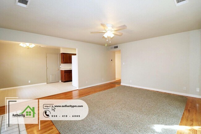 Building Photo - 1708 Regent Ave