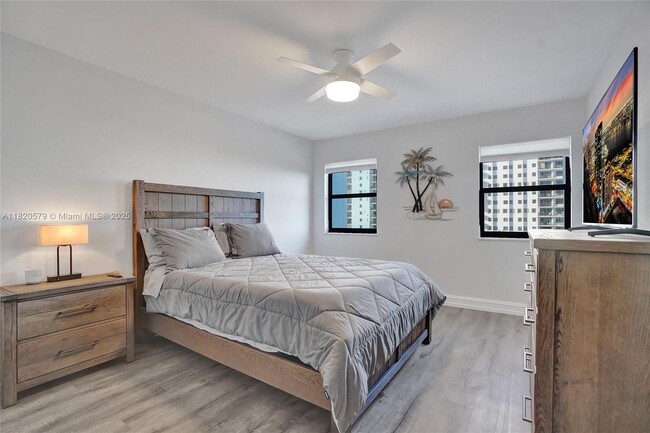 Building Photo - 1201 S Ocean Dr