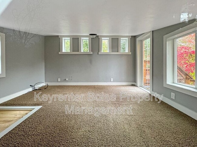 Building Photo - 1904 N 26th St