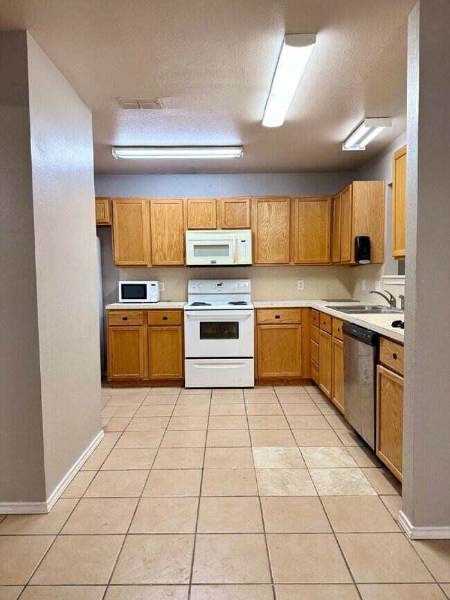 Building Photo - Privacy By Design: 3 Beds, 3 Baths, No Compromises!