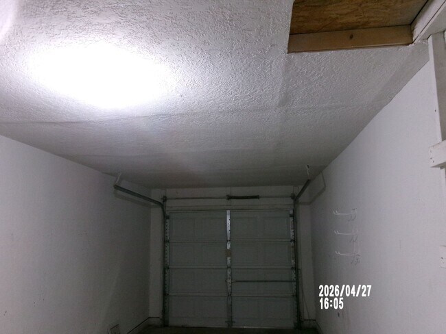 Building Photo - 106 N Elk Dr
