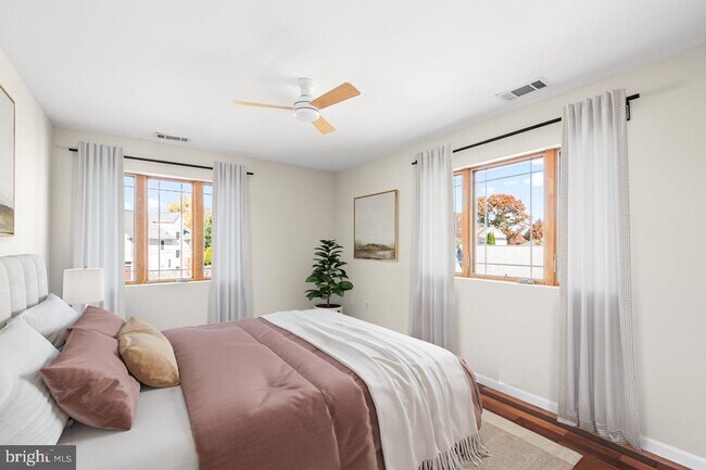 Building Photo - 10009 Sinnott Ct