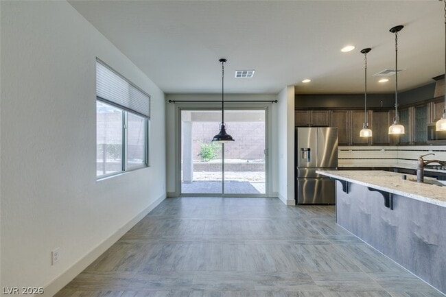Building Photo - 9009 Janice Glen Ave