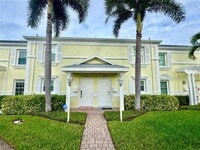 Building Photo - 4974 Coquina Key Dr SE