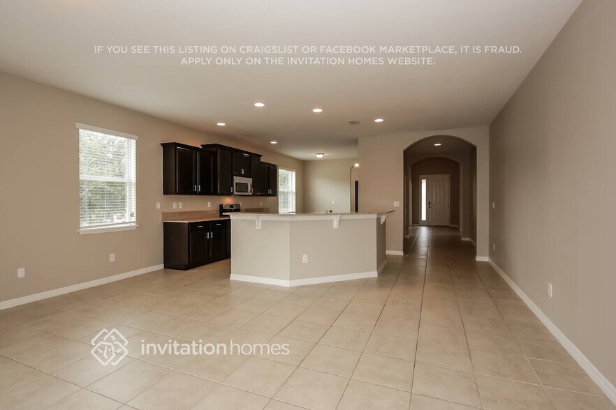 Building Photo - 15634 Starling Water Dr