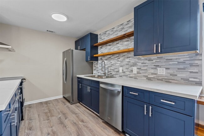 Building Photo - 1725 Avenue O