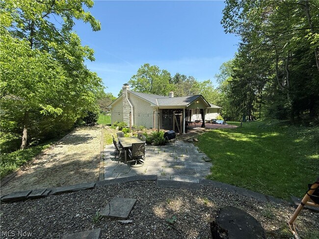 Building Photo - 6803 Cranbrook Dr