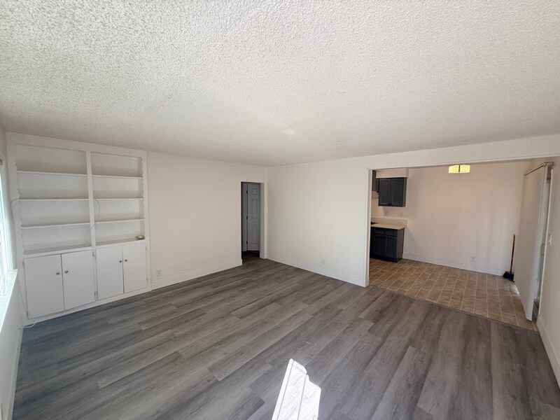 Building Photo - 632 Abbey Ln