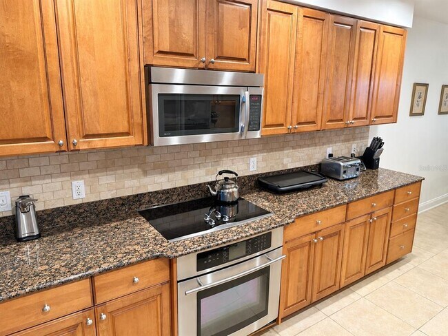 Building Photo - 615 Riviera Dunes Way